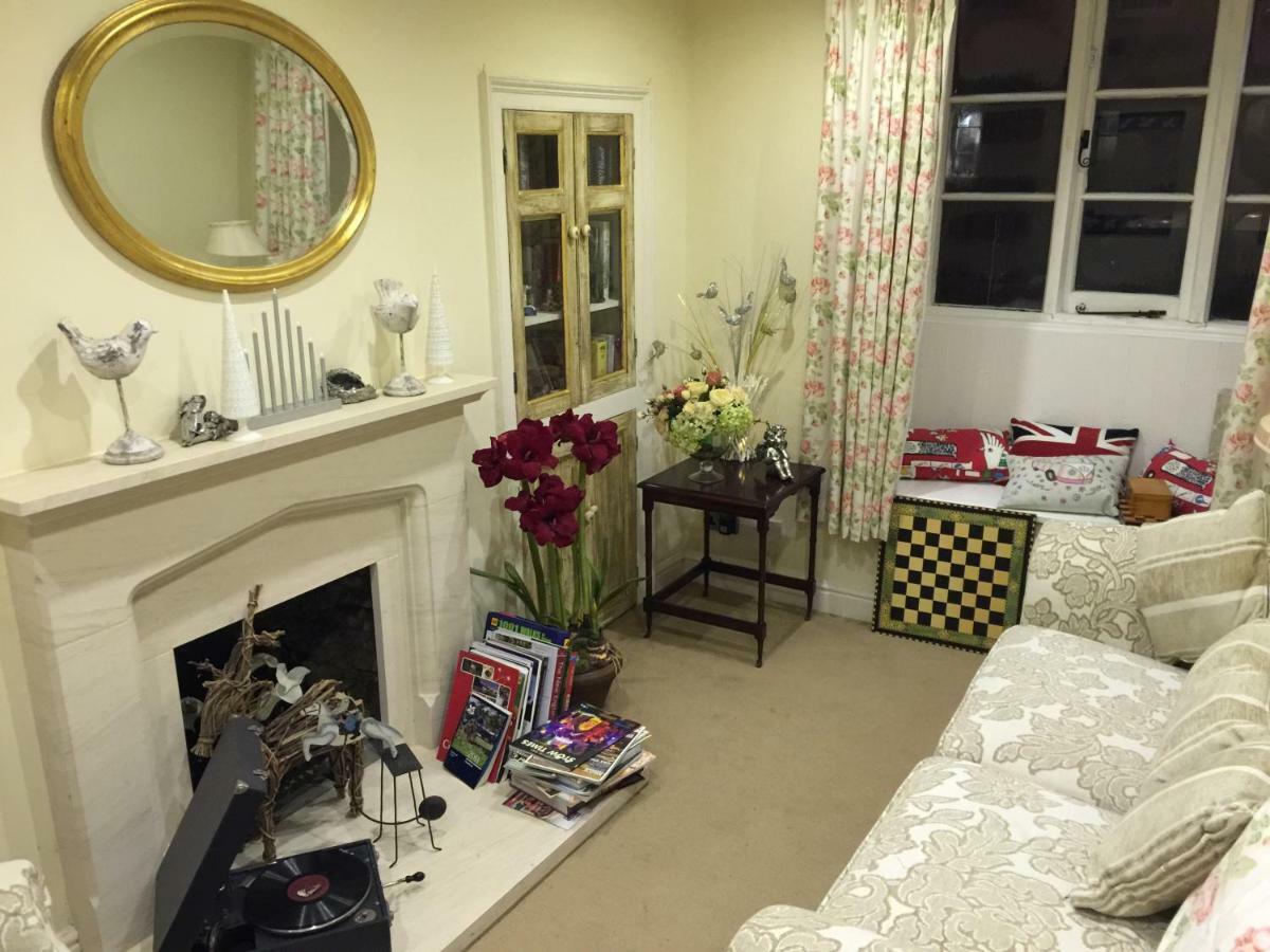 Cotswold Cottage Guesthouse 스토우온더올드 외부 사진